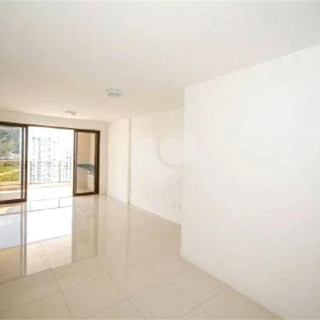 Apartamento à venda com 3 suítes em Camorim, Rio de Janeiro, RJ