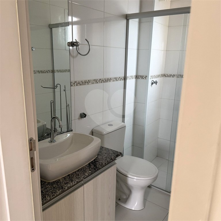 Apartamento à venda com 3 quartos, sendo 1 suíte,  em Jardim Nova Era, Salto, SP