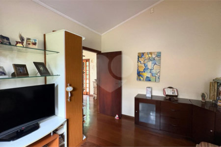 Casa à venda com 4 quartos, sendo 2 suítes,  no condomínio Vivendas do Lago, Sorocaba - SP