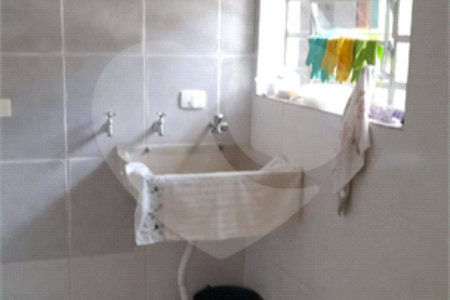 Sobrado à venda com 6 quartos, sendo 3 suítes, em Vila Divina Pastora, São Paulo, SP