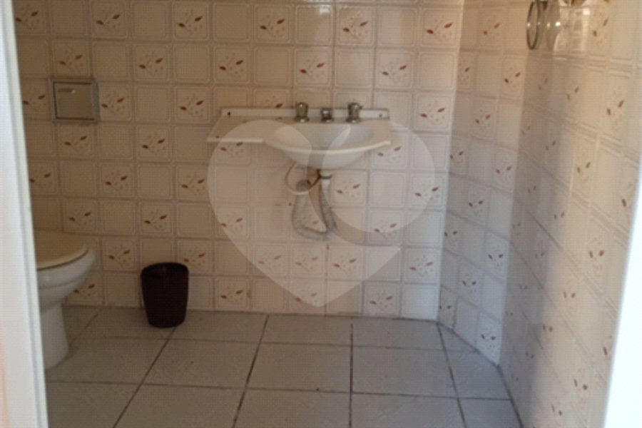 Casa Térrea à venda com 3 quartos em Vila Maria Eugenia, São Paulo, SP