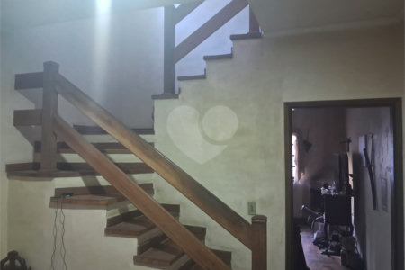 Casa de Vila à venda com 3 quartos, sendo 1 suíte, em Paraíso do Morumbi, São Paulo, SP