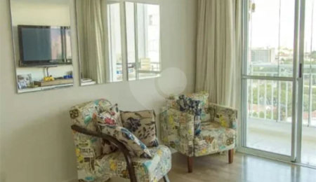 Apartamento à venda com 2 quartos, sendo 1 suíte,  em Mooca, São Paulo, SP