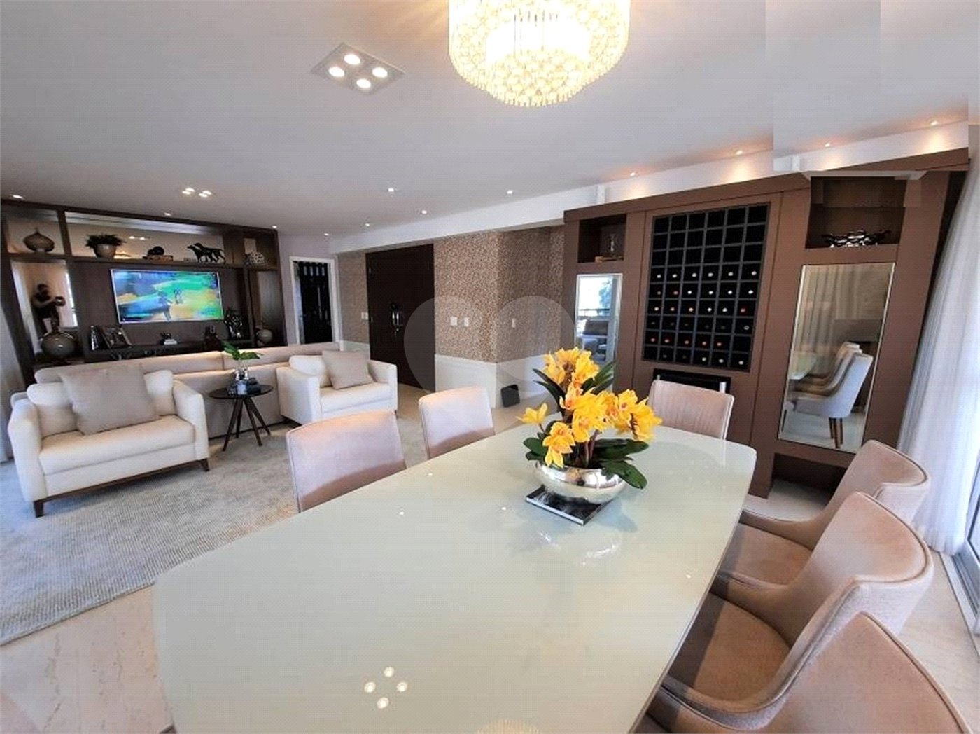 Apartamento à venda ou para alugar com 4 suítes em Santa Teresinha, São Paulo, SP