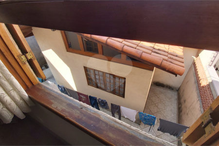 Sobrado à venda com 7 quartos, sendo 2 suítes, em Jardim Marajoara, São Paulo, SP