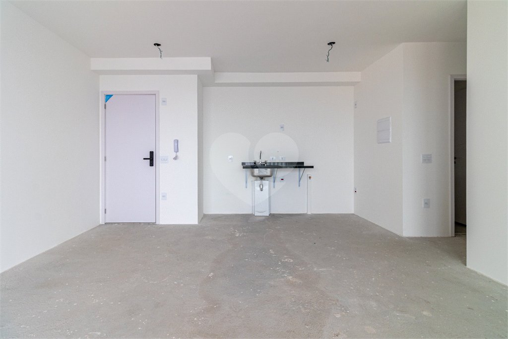 Apartamento à venda com 3 quartos, sendo 1 suíte, em Vila Mariana, São Paulo, SP