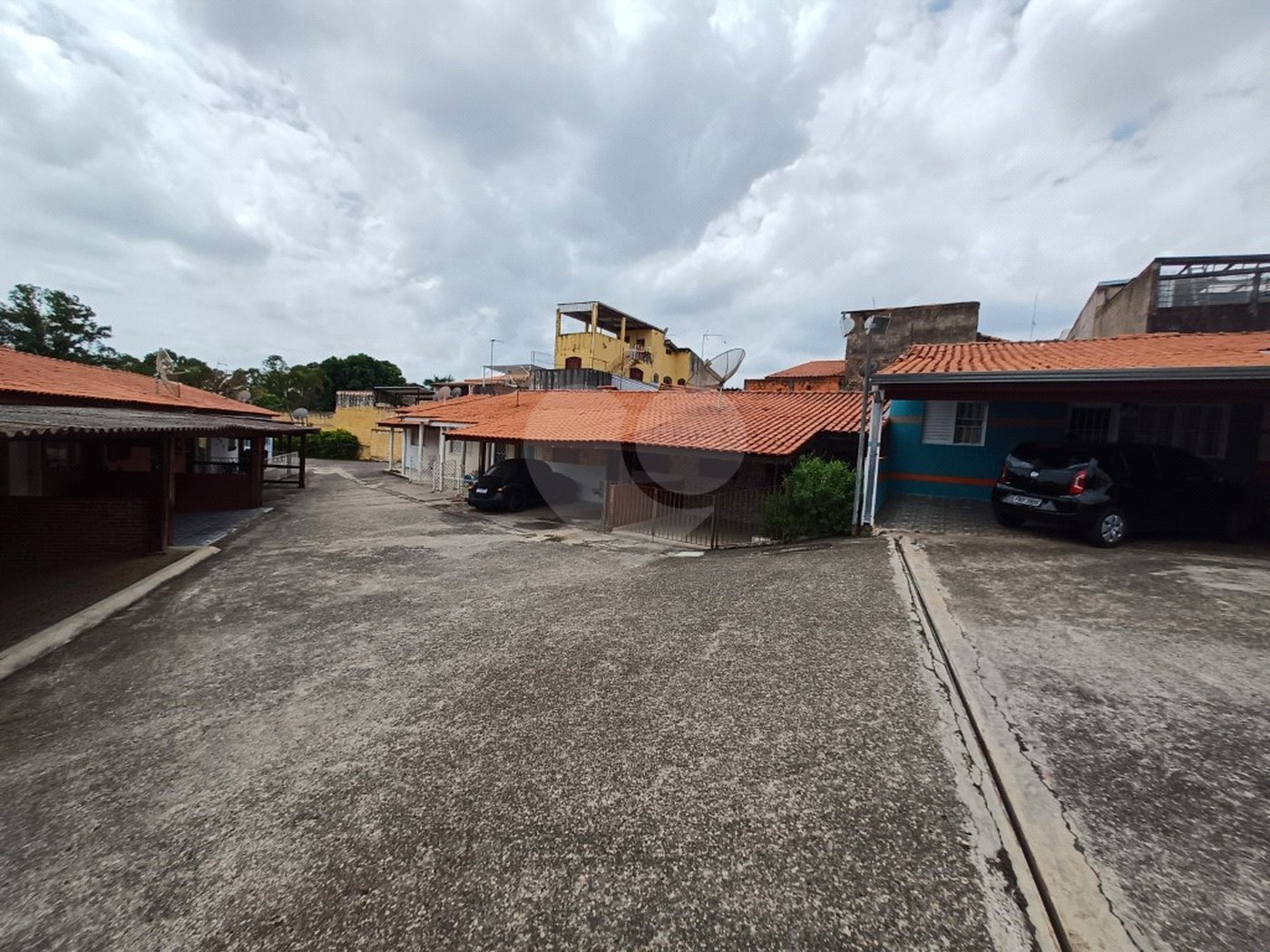 Casa à venda com 2 quartos no condomínio Residencial Nova Sorocaba, Sorocaba - SP