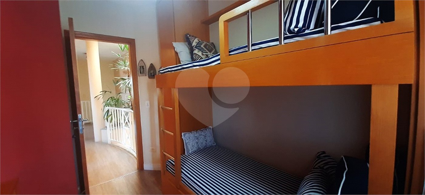 Casa à venda com 4 quartos, sendo 2 suítes,  em Jardim Paraíso, São Paulo, SP