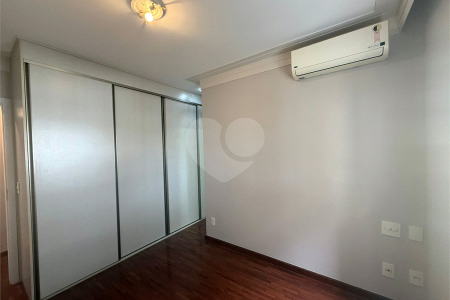 Apartamento à venda com 3 quartos, sendo 2 suítes, em Vila Irmãos Arnoni, São Paulo, SP