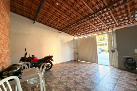 Casa à venda com 2 quartos em Parque São Bento, Sorocaba, SP