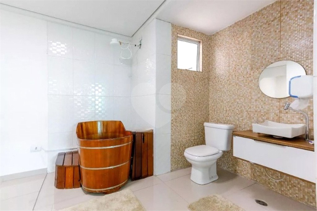 Casa à venda ou para alugar com 4 quartos, sendo 3 suítes, em Vila Maria, São Paulo, SP