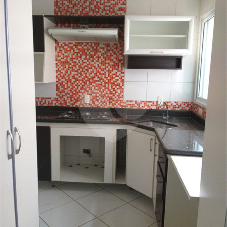 Apartamento à venda com 3 quartos, sendo 1 suíte, em Pinheirinho, Vinhedo, SP
