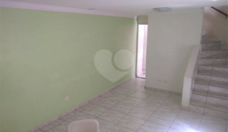 Sobrado à venda com 3 quartos, sendo 1 suíte,  em Cupecê, São Paulo, SP