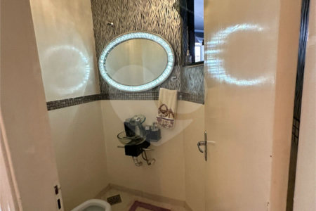 Casa à venda com 3 quartos, sendo 1 suíte,  no Centro, Ponta Porã, MS