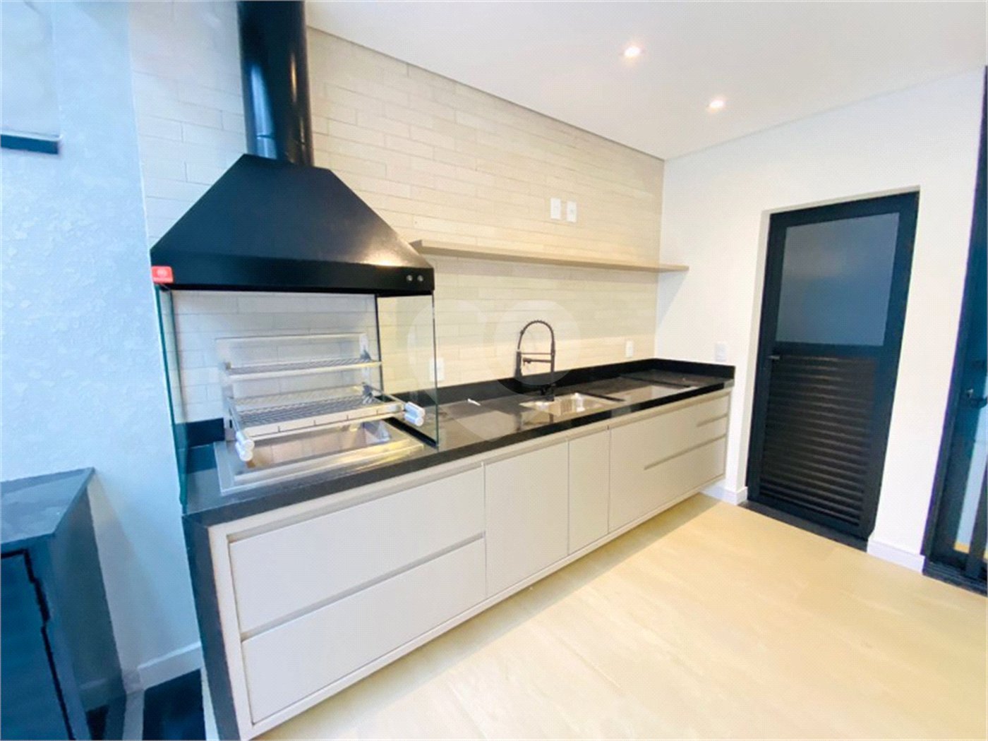 Casa à venda com 3 suítes no condomínio Piemonte, Indaiatuba - SP