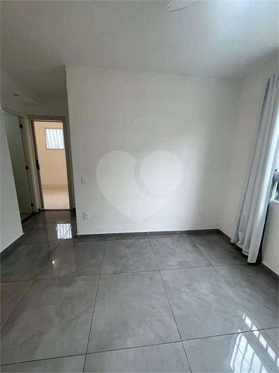 Apartamento para alugar com 2 quartos em Recreio dos Bandeirantes, Rio de Janeiro, RJ