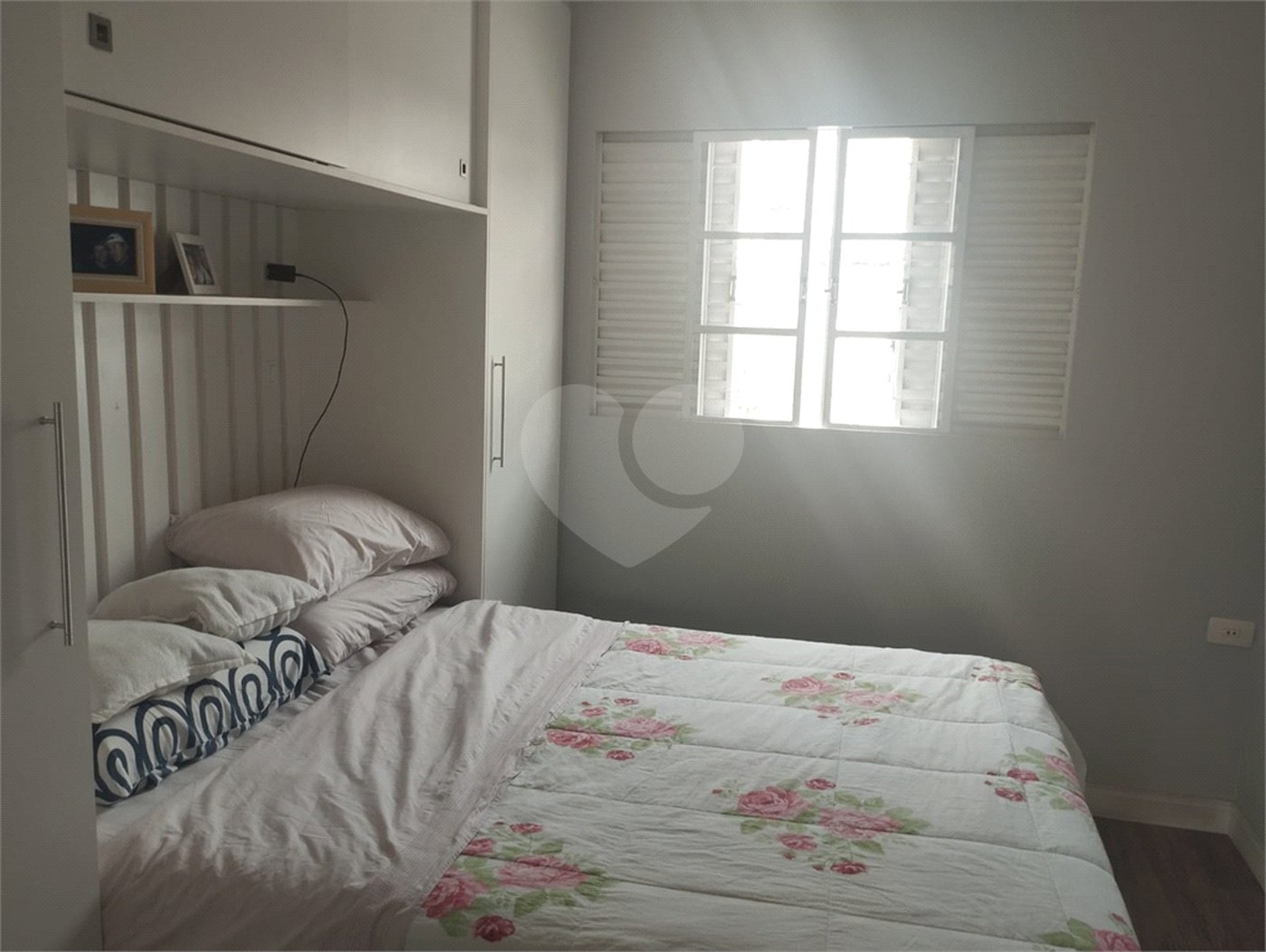 Casa à venda com 5 quartos, sendo 1 suíte, em Vila Medeiros, São Paulo, SP