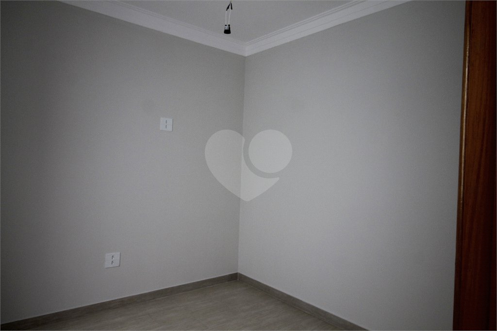 Sobrado à venda com 4 quartos, sendo 2 suítes, em Vila Pereira Barreto, São Paulo, SP