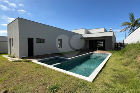 Casa à venda com 4 suítes no condomínio Saint Patrick, Sorocaba - SP