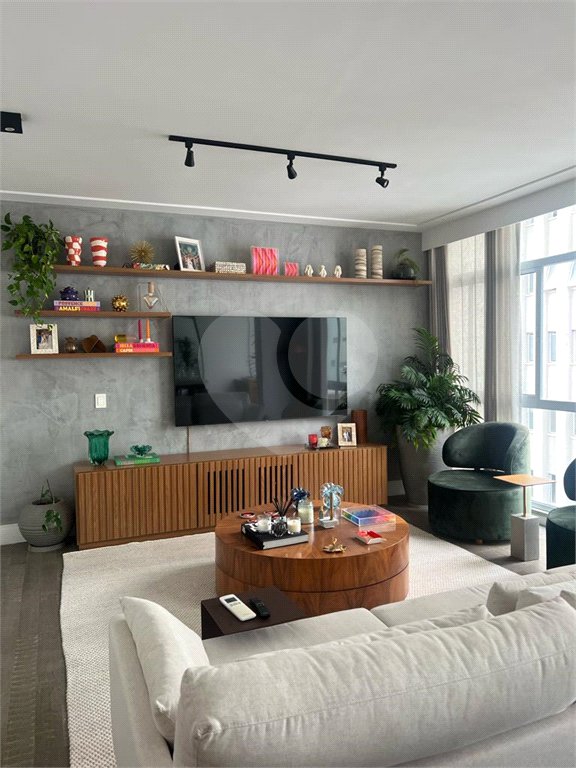 Apartamento à venda com 2 quartos, sendo 1 suíte, em Jardim Paulista, São Paulo, SP