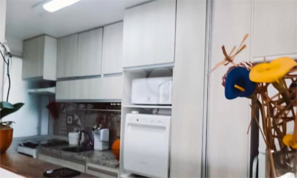 Apartamento à venda com 3 quartos, sendo 1 suíte, em Bom Retiro, São Paulo, SP