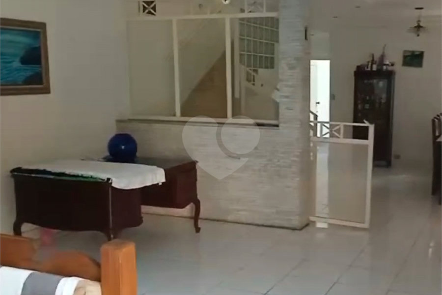 Sobrado à venda com 3 quartos, sendo 2 suítes, em Planalto Paulista, São Paulo, SP