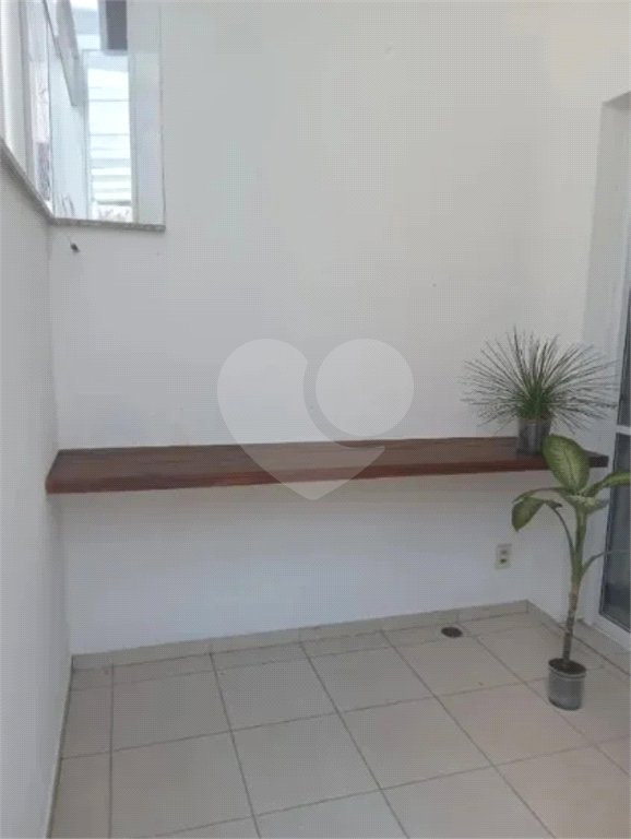 Apartamento à venda com 2 quartos, sendo 1 suíte, em Bom Retiro, São Paulo, SP