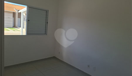 Casa à venda com 2 quartos no condomínio Villagio Allegro, Itapetininga - SP