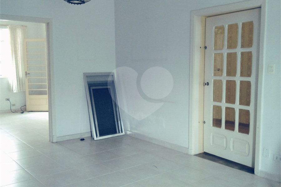 Sobrado à venda com 3 quartos em Jardim São Paulo(zona Norte), São Paulo, SP