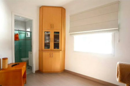 Casa à venda com 3 quartos, sendo 1 suíte, no condomínio Residencial Villagio, São Paulo - SP