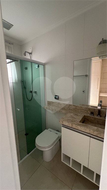 Casa à venda com 3 quartos, sendo 2 suítes, no condomínio Mirante do Horto, São Paulo - SP
