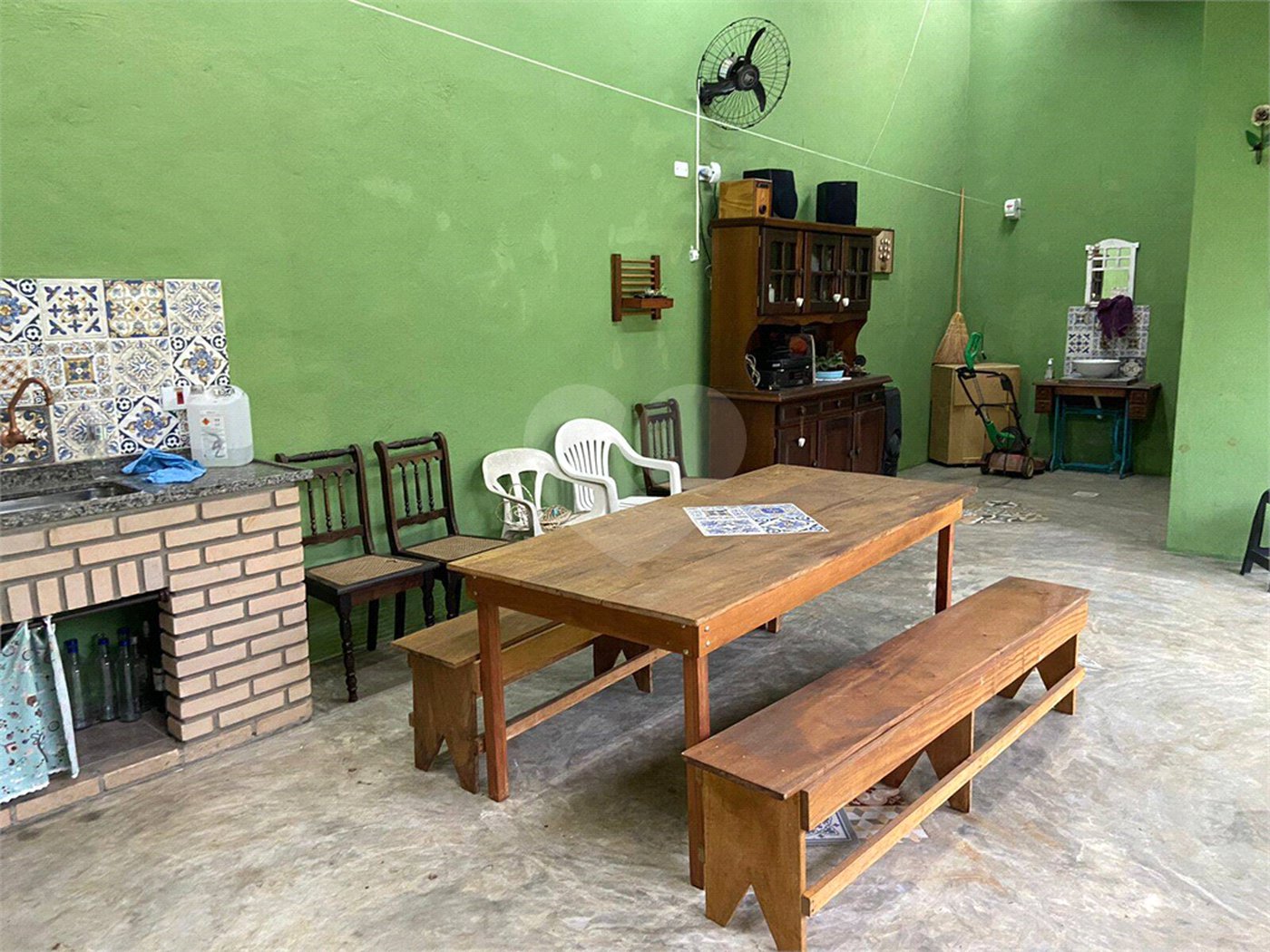 Casa à venda com 3 quartos, sendo 1 suíte,  em Jardim Fonte Áurea, Poá, SP
