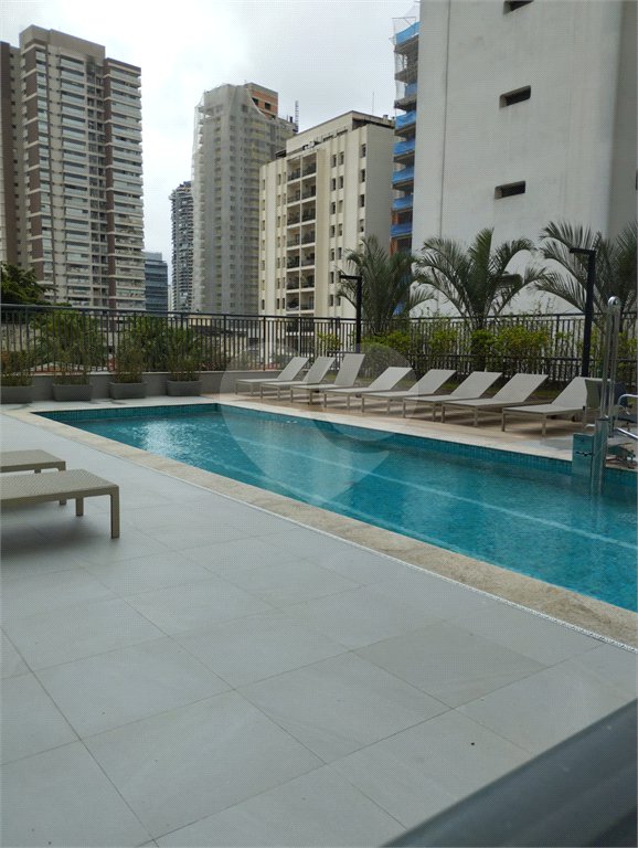 Apartamento à venda com 2 quartos em Santo Amaro, São Paulo, SP