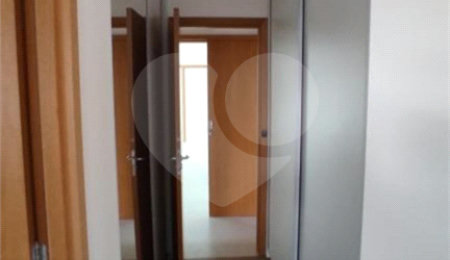 Apartamento à venda com 3 suítes em Parque Residencial Aquarius, São José dos Campos, SP