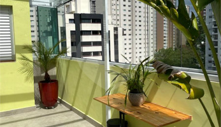 Apartamento à venda com 2 quartos, sendo 1 suíte,  em Jardim Londrina, São Paulo, SP