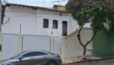 Casa à venda com 3 quartos, sendo 1 suíte,  em Vila Oliveira, Mogi das Cruzes, SP