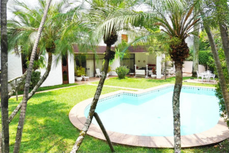 Casa à venda com 4 quartos, sendo 1 suíte, em Jardim Guedala, São Paulo, SP