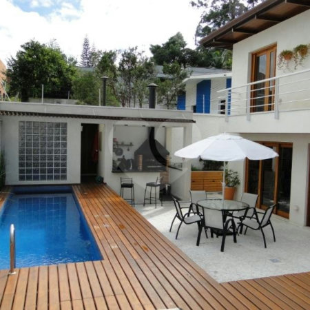 Casa à venda ou para alugar com 4 suítes em Morumbi, São Paulo, SP