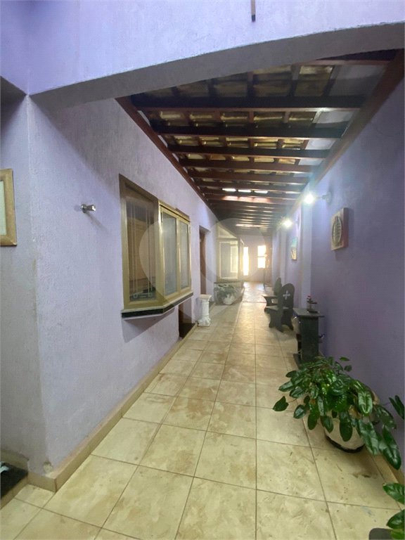 Casa à venda com 3 quartos, sendo 1 suíte, no Centro, Araraquara, SP