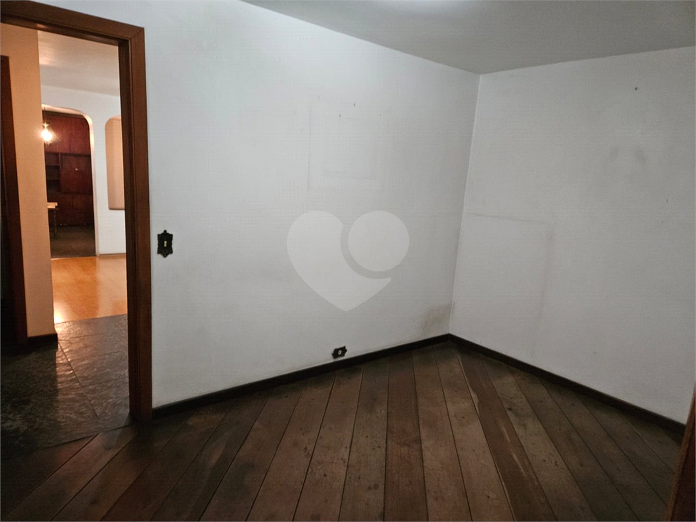 Sobrado à venda com 3 quartos, sendo 1 suíte, em Cidade Monções, São Paulo, SP