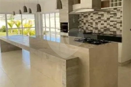 Casa à venda com 3 quartos no condomínio Villa D' Oro, Vinhedo - SP