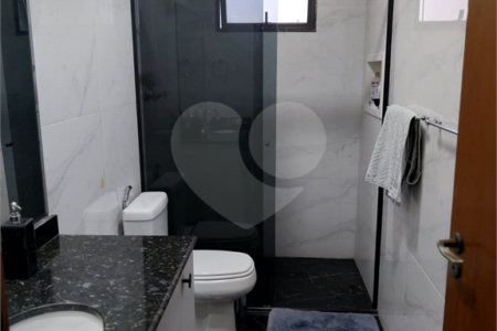 Apartamento à venda com 4 quartos, sendo 1 suíte,  em Vila Ipojuca, São Paulo, SP