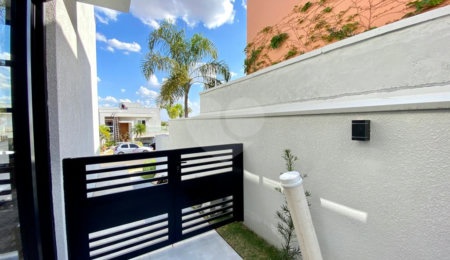 Casa à venda com 4 suítes no condomínio Jardim Vila Paradiso, Indaiatuba - SP