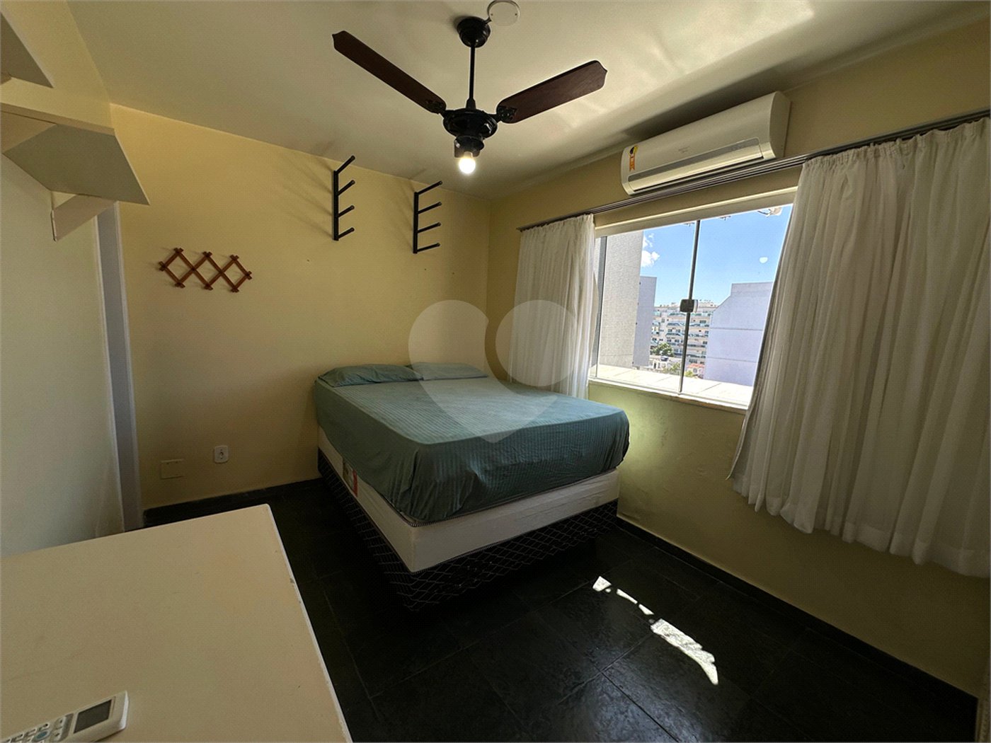 Cobertura à venda com 3 quartos, sendo 1 suíte, em Passagem, Cabo Frio, RJ