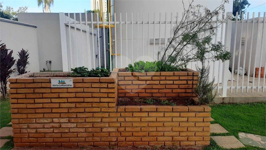 Apartamento à venda no condomínio Parque das Acácias.