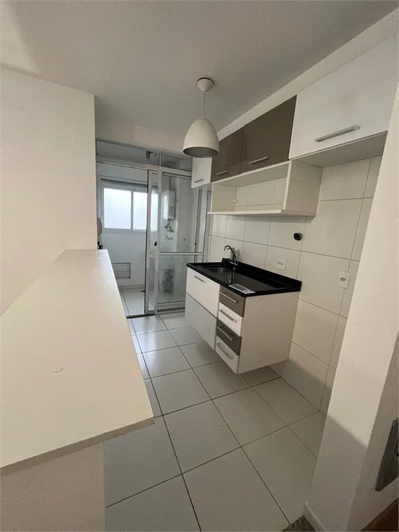 Apartamento à venda com 2 quartos, sendo 1 suíte, em Parque Reboucas, São Paulo, SP