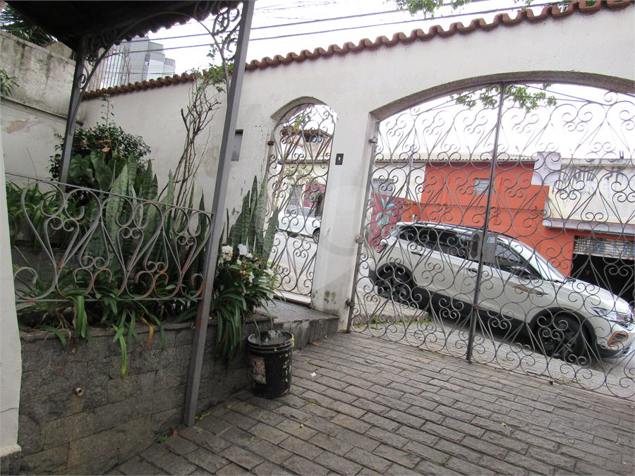 Casa Térrea à venda com 2 suítes em Vila Gustavo, São Paulo, SP