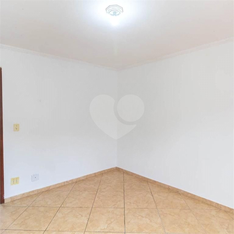 Casa à venda com 4 quartos, sendo 2 suítes, em Vila Buenos Aires, São Paulo, SP