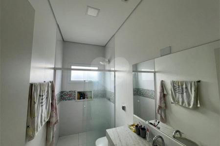 Casa à venda com 3 quartos, sendo 1 suíte,  no condomínio Golden Park Residence, Sorocaba - SP