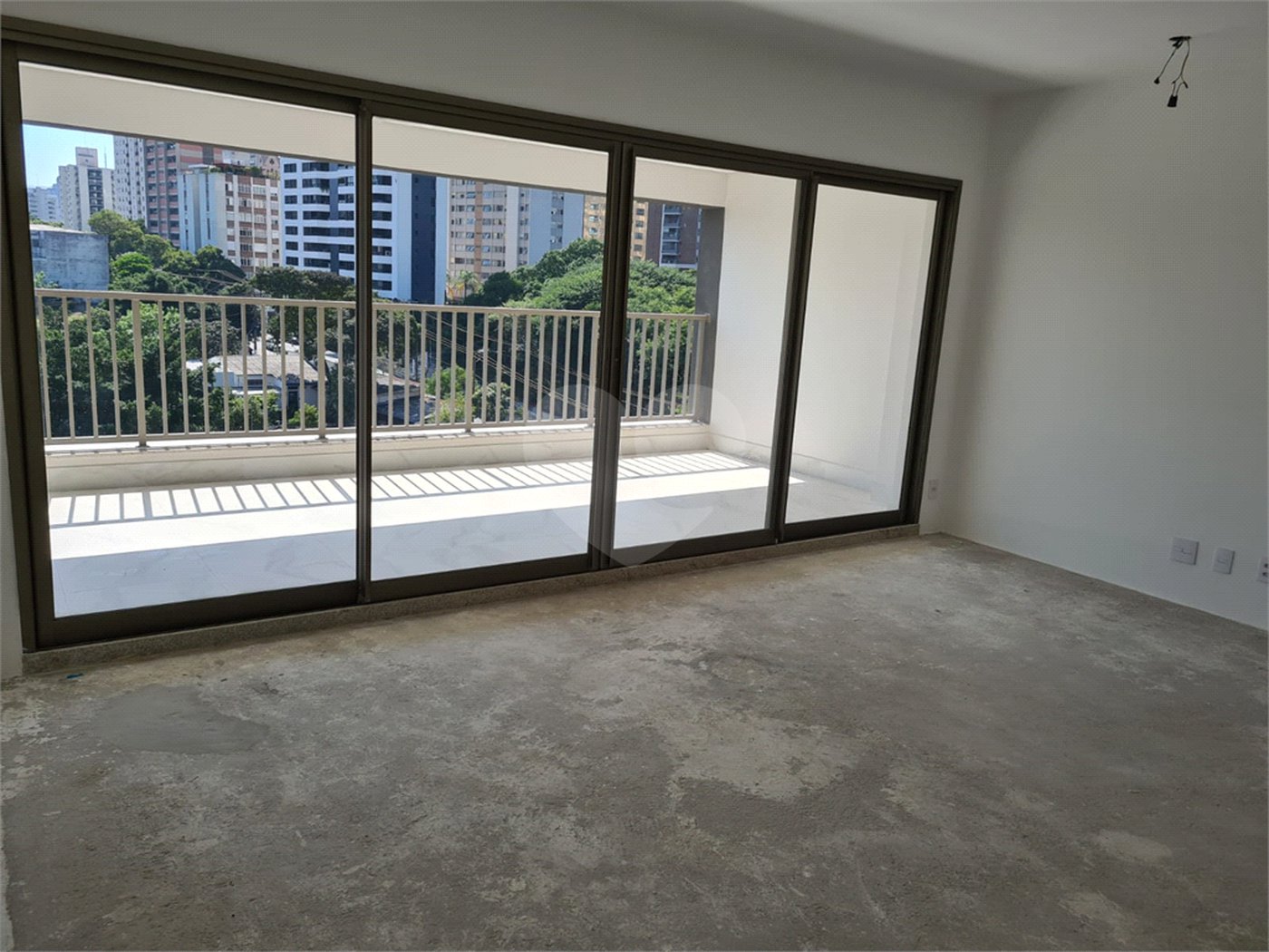 Apartamento à venda com 3 suítes em Vila Clementino, São Paulo, SP